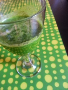 zumo depurativo verde hierba